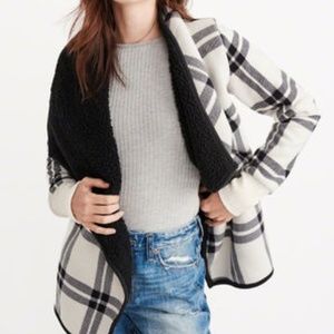 Black & White Plaid Sherpa